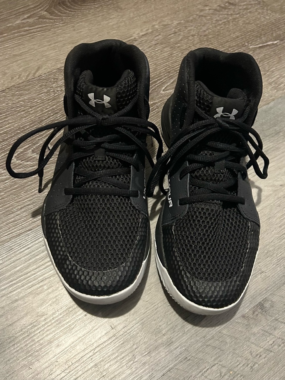 Under Armour Kids Youth 6 Black White High Top Basketball Shoes Sneakers Lace Up